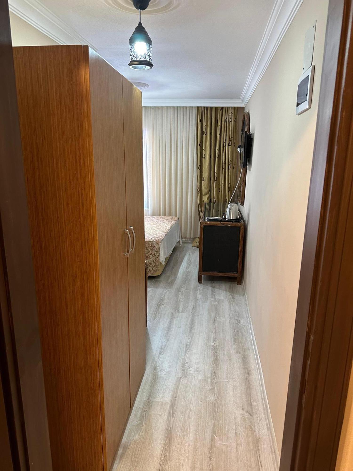 Loost Town Inn Hotel อันตัลยา ภายนอก รูปภาพ